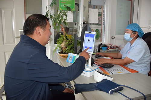 智慧医疗开启百姓看病新模式.jpg 智慧医疗开启百姓看病新模式.jpg